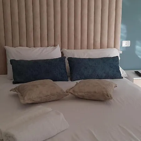 Villa Christine Free Parking 招待所