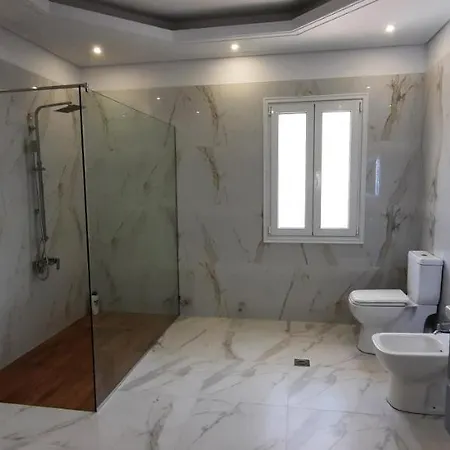 Villa Christine Free Parking Avlonya